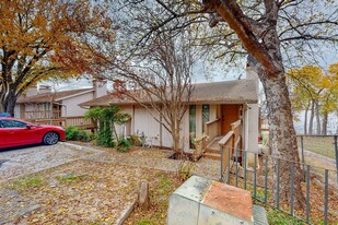 9999 Boat Club Rd in Fort Worth, TX - Building Photo