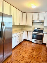 12 S Buckhout St in Irvington, NY - Building Photo - Building Photo
