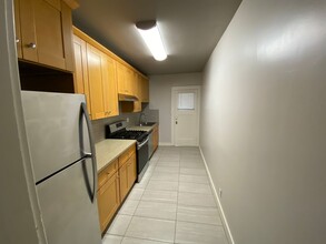 920 35th St in Sacramento, CA - Building Photo - Building Photo