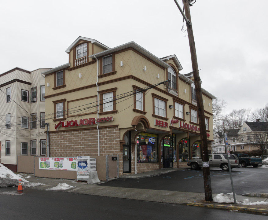 317-319 Westfield Ave in Elizabeth, NJ - Building Photo