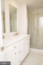 21793 Express Ter in Ashburn, VA - Building Photo - Building Photo