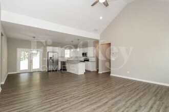 724 Somersby Dr in Dallas, GA - Building Photo - Building Photo