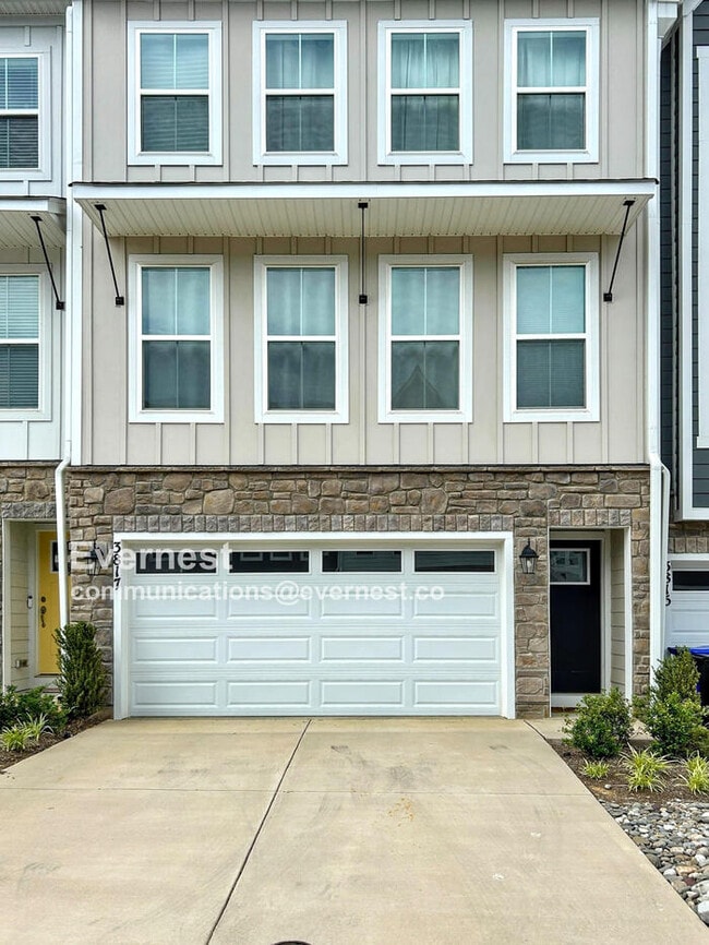 property at 3817 Drayton Ct