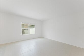 2314 White Buffalo St in Apopka, FL - Building Photo - Building Photo