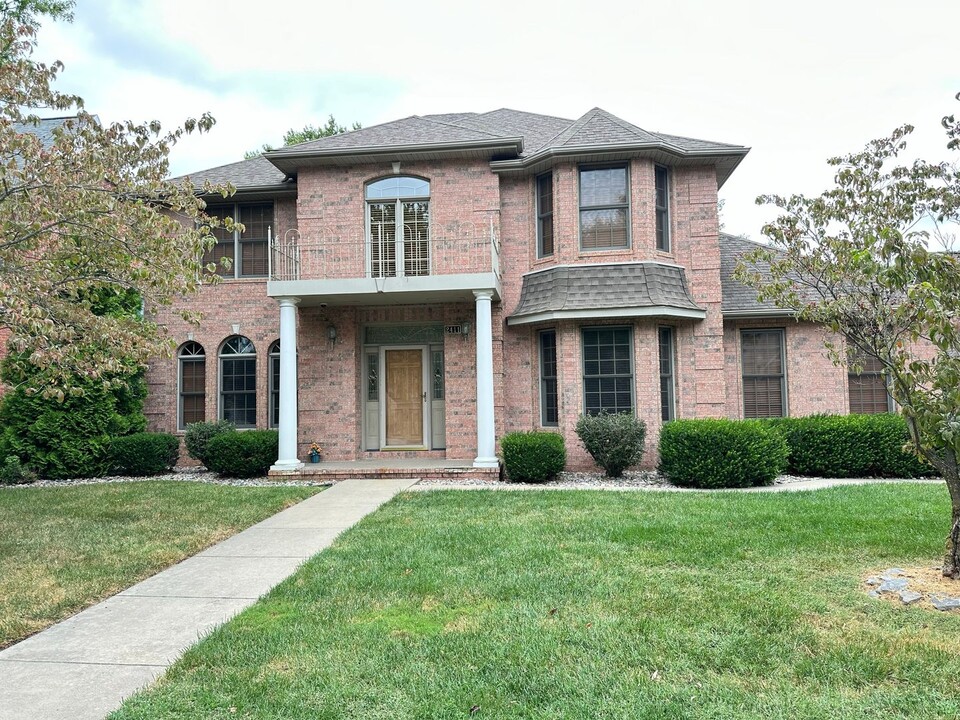 2411 W Dearborn St in Springfield, MO - Building Photo