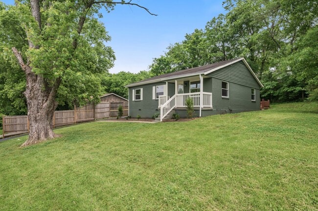 property at 102 Ridgecrest Dr