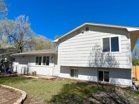 7402 Treasure Trail Cir in Colorado Springs, CO - Building Photo