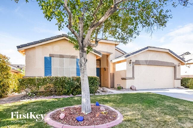 7841 Olympus Ave in Las Vegas, NV - Building Photo - Building Photo