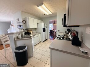 10411 Tobano Trail in Jonesboro, GA - Building Photo - Building Photo