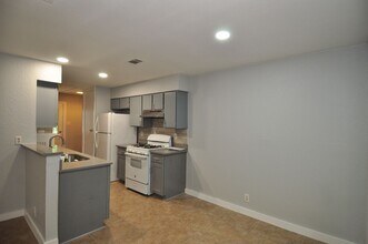 12520 Esplanade St-Unit -#A in Austin, TX - Building Photo - Building Photo