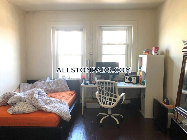 property at 201 Harvard Ave