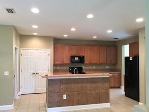 724 Spruce Pine Ln in Jacksonville, FL - Building Photo - Building Photo