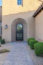35669 N 85th St in Scottsdale, AZ - Foto de edificio - Building Photo