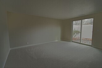 9740 Colonial Cir NE in Albuquerque, NM - Building Photo - Building Photo