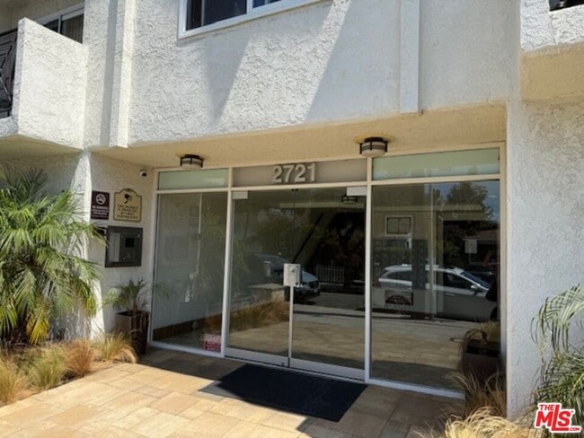 2721 2nd St in Santa Monica, CA - Building Photo - Building Photo