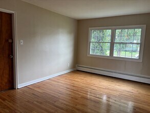 580 Amherst St in Buffalo, NY - Building Photo - Building Photo