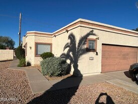 2120 N Yucca Ct in Chandler, AZ - Building Photo