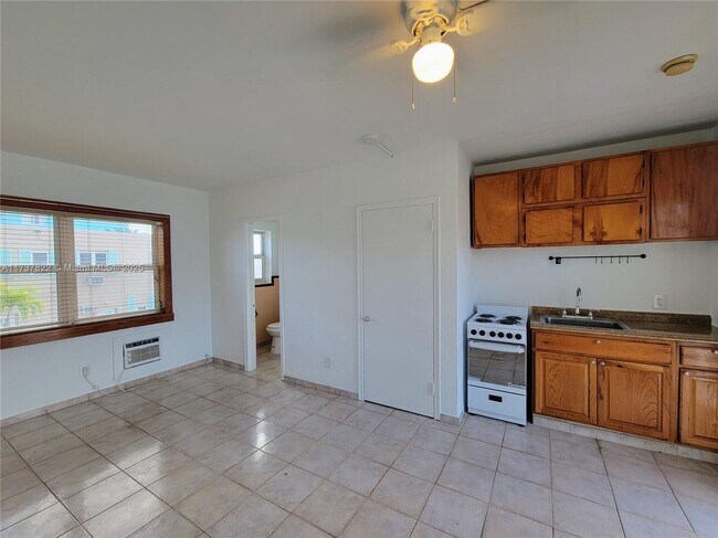 property at 1315 N Ocean Dr