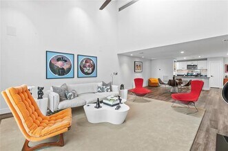 2704 Shelby Ave in Dallas, TX - Building Photo - Building Photo