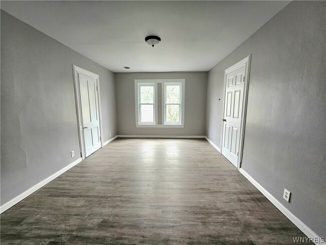 102 17th St in Buffalo, NY - Building Photo - Building Photo
