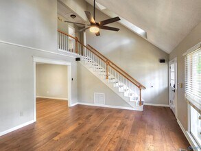 1815 Shellbrook Dr NW in Huntsville, AL - Building Photo - Building Photo