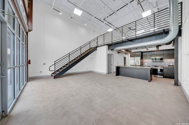 property at 215 Coca-Cola Pl
