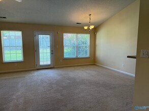 128 Clover Ridge Dr in Madison, AL - Building Photo - Building Photo