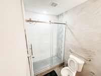 1607 Ridge Ave - 6