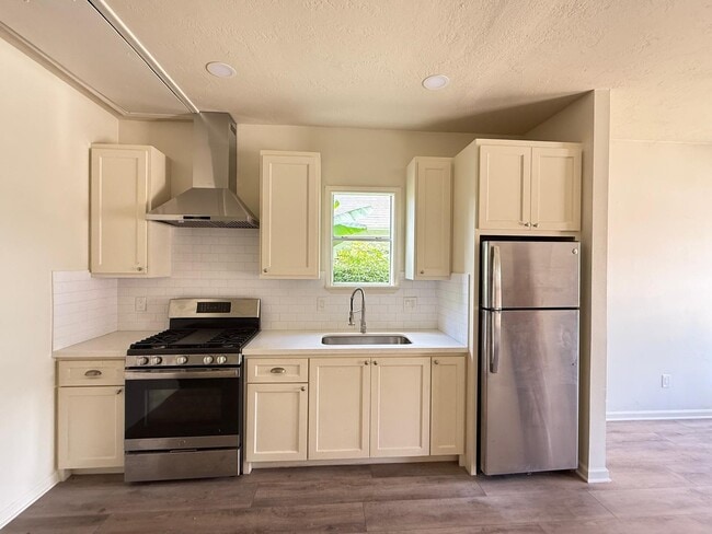 property at 201 Drennan St