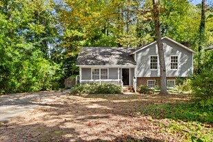 305 Golf Course Dr in Raleigh, NC - Building Photo