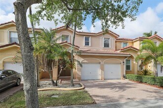 12381 SW 125th Terrace, Unit 4 Montgomery Ave in Miami, FL - Building Photo - Building Photo