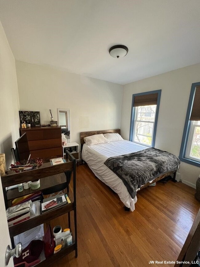 4 Hingham St, Unit 4A