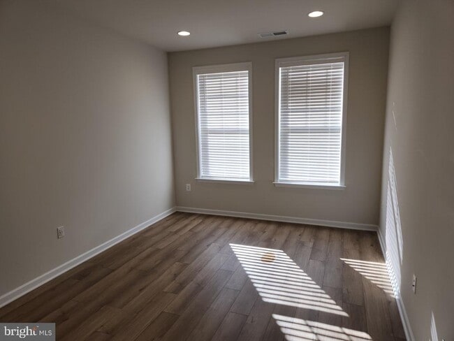13440 Petrel St in Clarksburg, MD - Building Photo - Building Photo