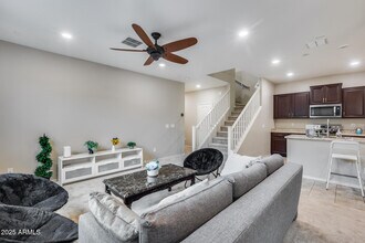 6853 E Posada Cir in Mesa, AZ - Building Photo - Building Photo