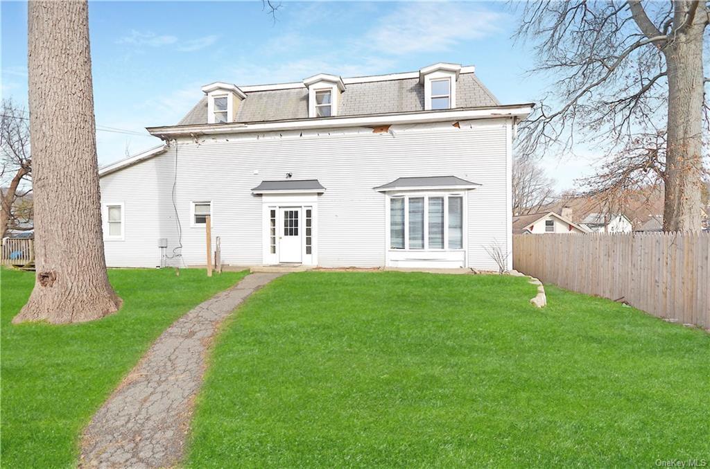 950 Paulding St in Peekskill, NY - Foto de edificio