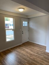 321 Monroe St in East Alton, IL - Building Photo - Building Photo