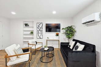 329 Blandin St, Unit SI ID1514792P in Fort Worth, TX - Foto de edificio - Building Photo