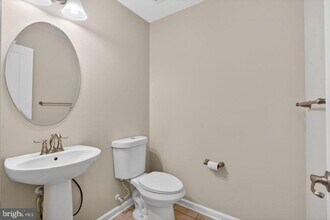 1731 Dorothy Ln in Woodbridge, VA - Building Photo - Building Photo