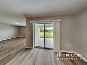 12120 Kingsley Trl in Parrish, FL - Building Photo - Building Photo