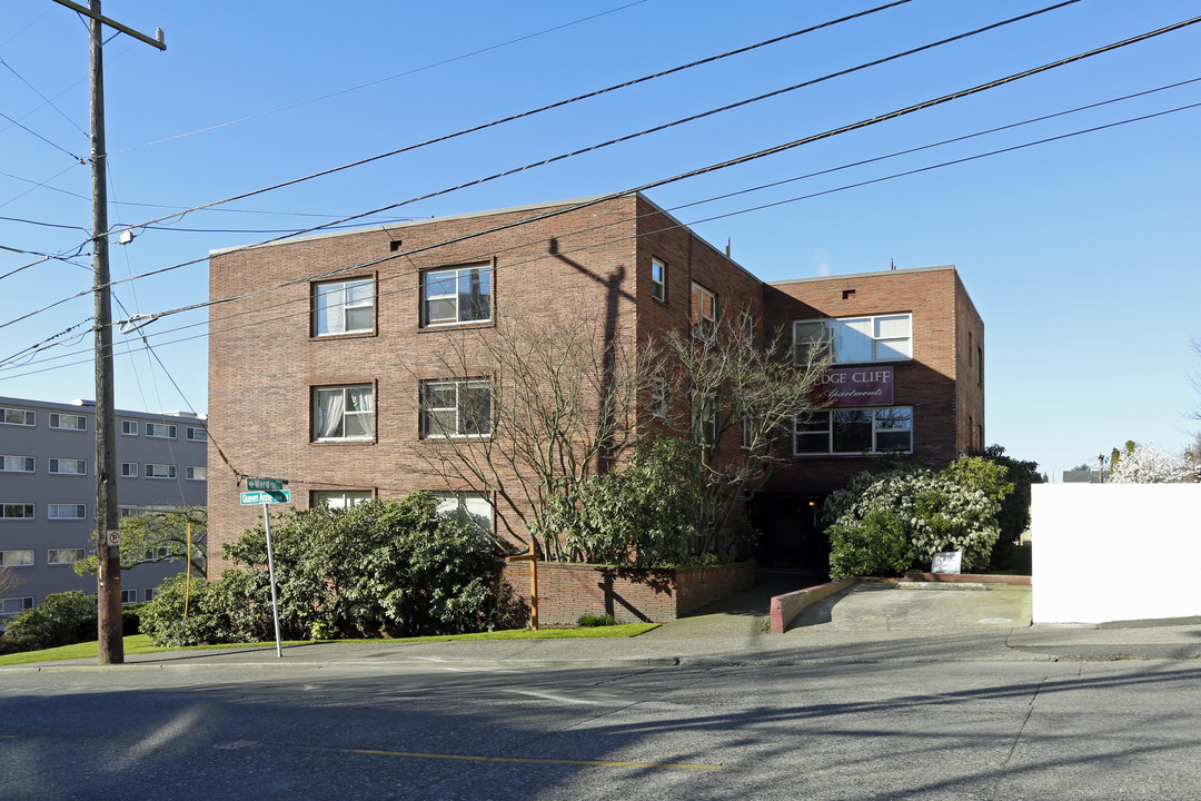 Edgecliff Apartments in Seattle, WA - Foto de edificio