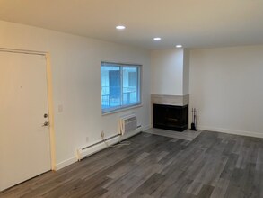 2225 S Jasmine St in Denver, CO - Building Photo - Building Photo