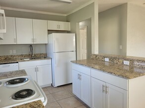 7702 Pomelo Dr in Orlando, FL - Building Photo - Building Photo