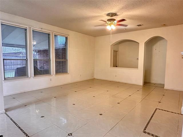 3531 Tamarack Dr in Grand Prairie, TX - Building Photo - Building Photo