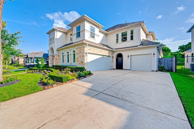 property at 39 Marino Dr