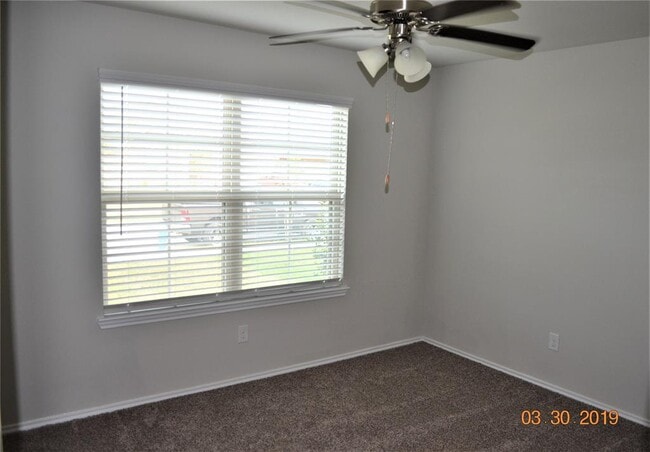 23718 Piedmont Forest Dr in Park Row, TX - Building Photo - Building Photo