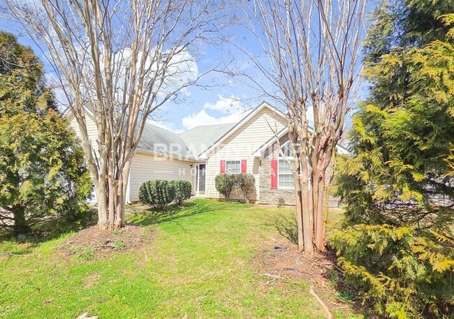 2056 Registry Pl in Hampton, GA - Foto de edificio - Building Photo