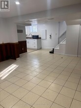 98 Facer St in St Catharines, ON - Building Photo - Building Photo