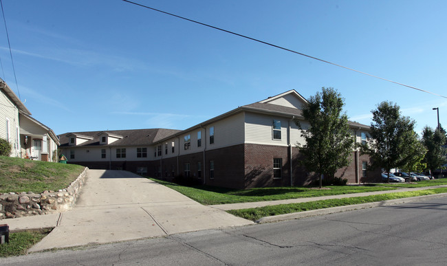 Grand Avenue Commons in New Castle, IN - Building Photo - Building Photo