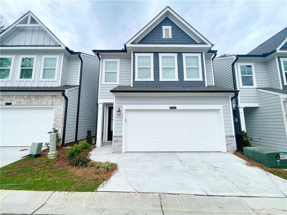 4781 Moonstone Trce in Kennesaw, GA - Building Photo
