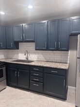 320 S 11th St in Las Vegas, NV - Building Photo - Building Photo